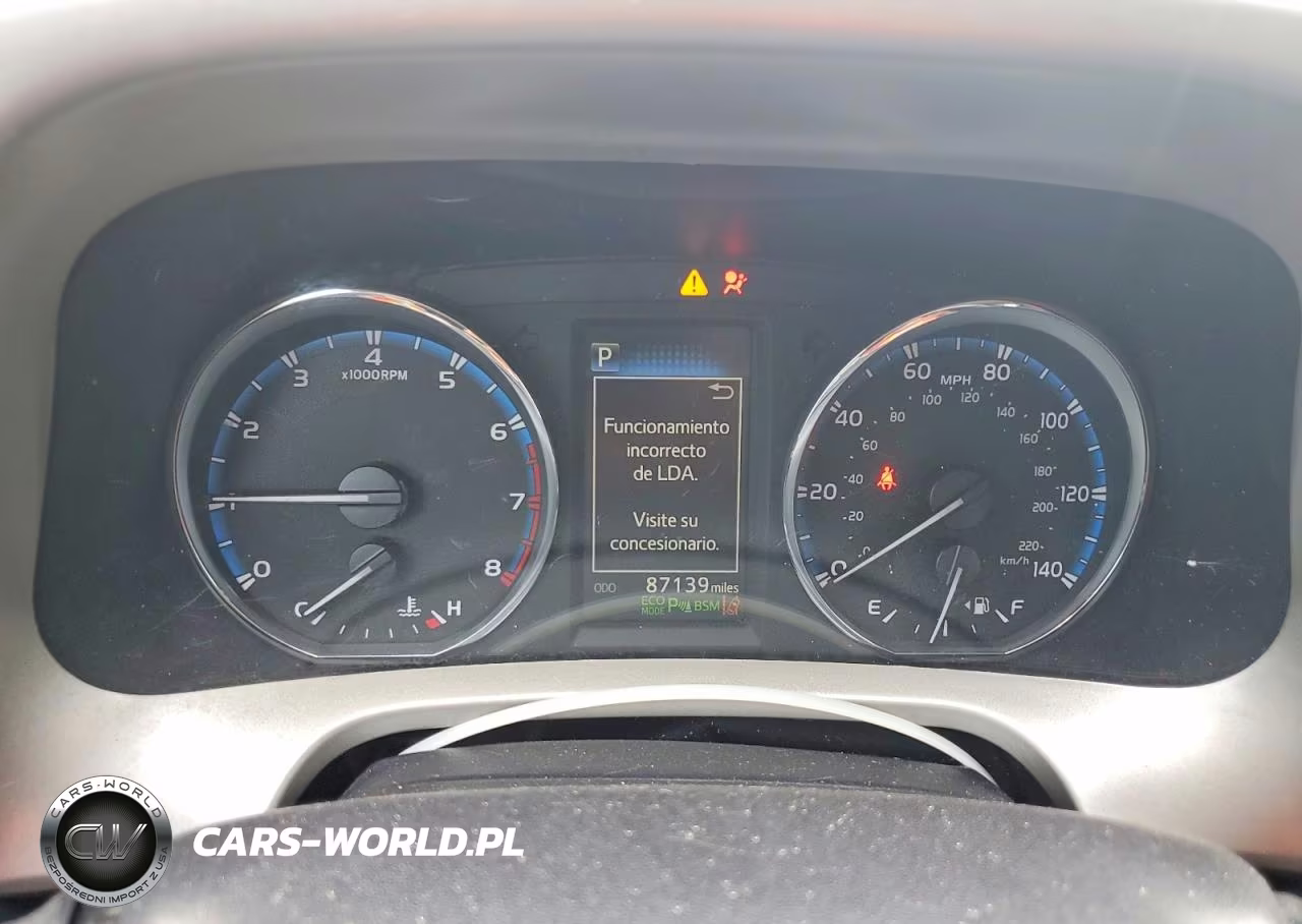 2017 Toyota Rav4 Platinum VIN:2T3DFREV6HW575235 - 9