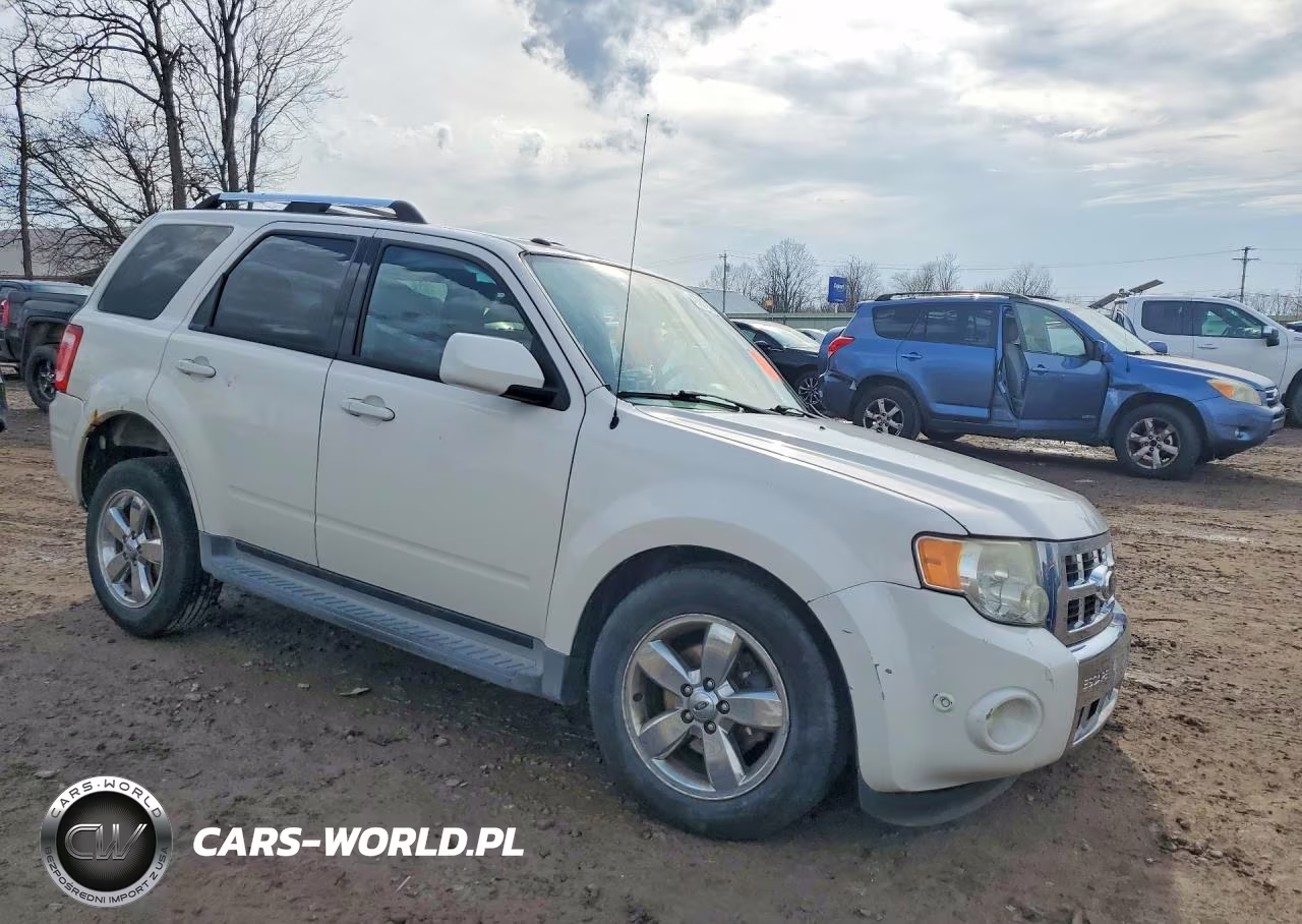 2011 Ford Escape Limited VIN:1FMCU9EG5BKB69932 - 4