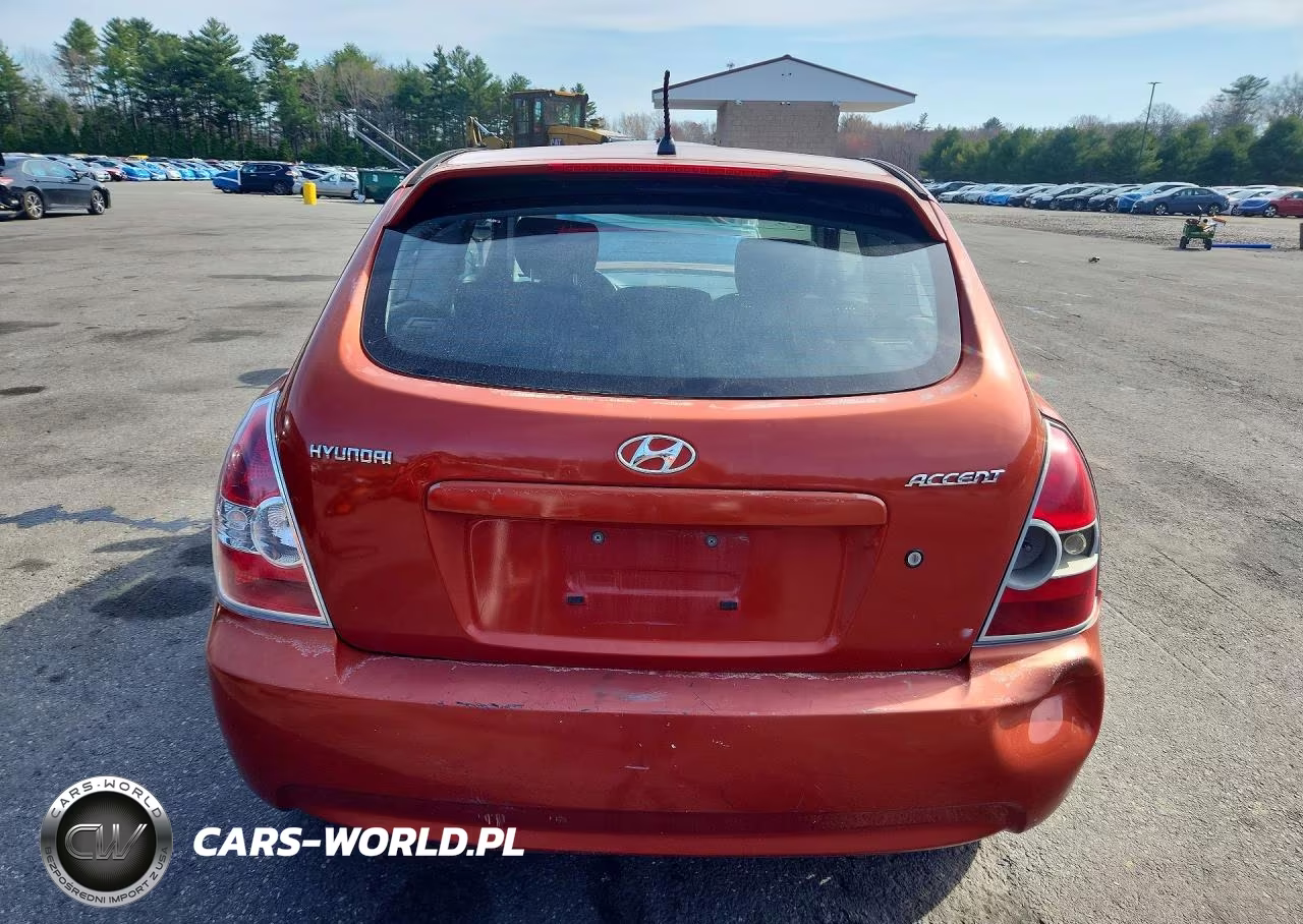2007 Hyundai Accent Gs VIN:KMHCM36C07U053090 - 6