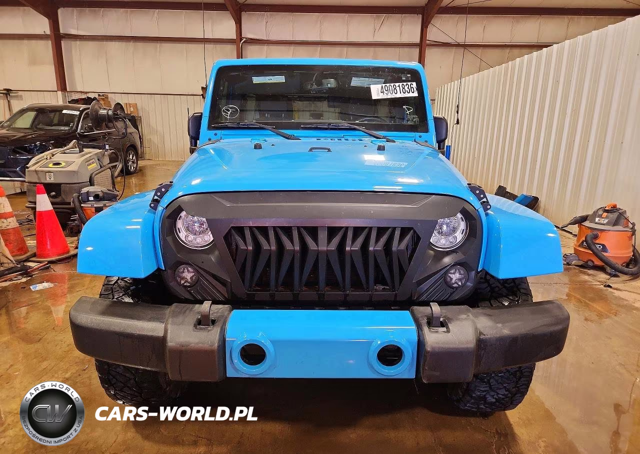 2018 Jeep Wrangler Unlimited Sahara VIN:1C4BJWEG7JL831848 - 5