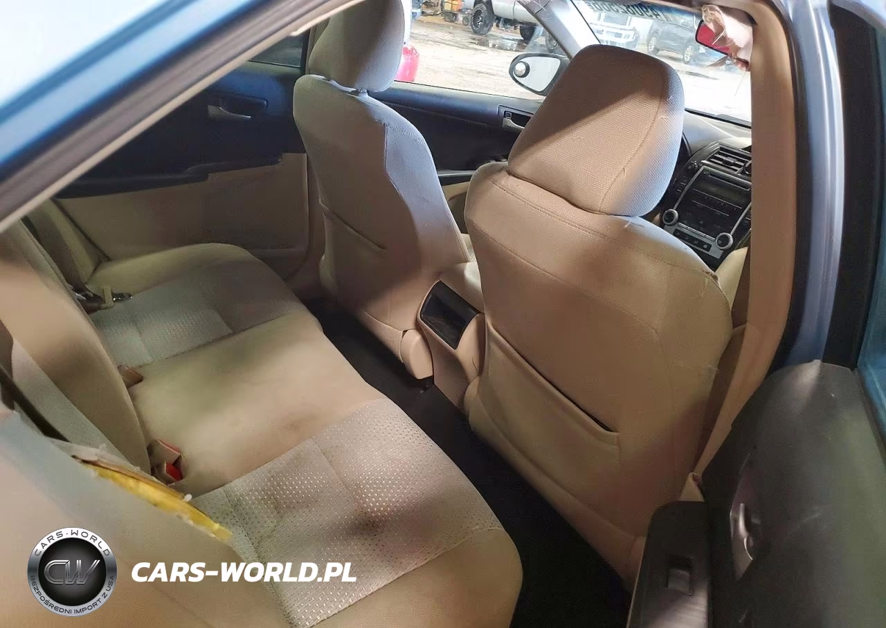 2012 Toyota Camry L VIN:4T1BF1FKXCU520818 - 10