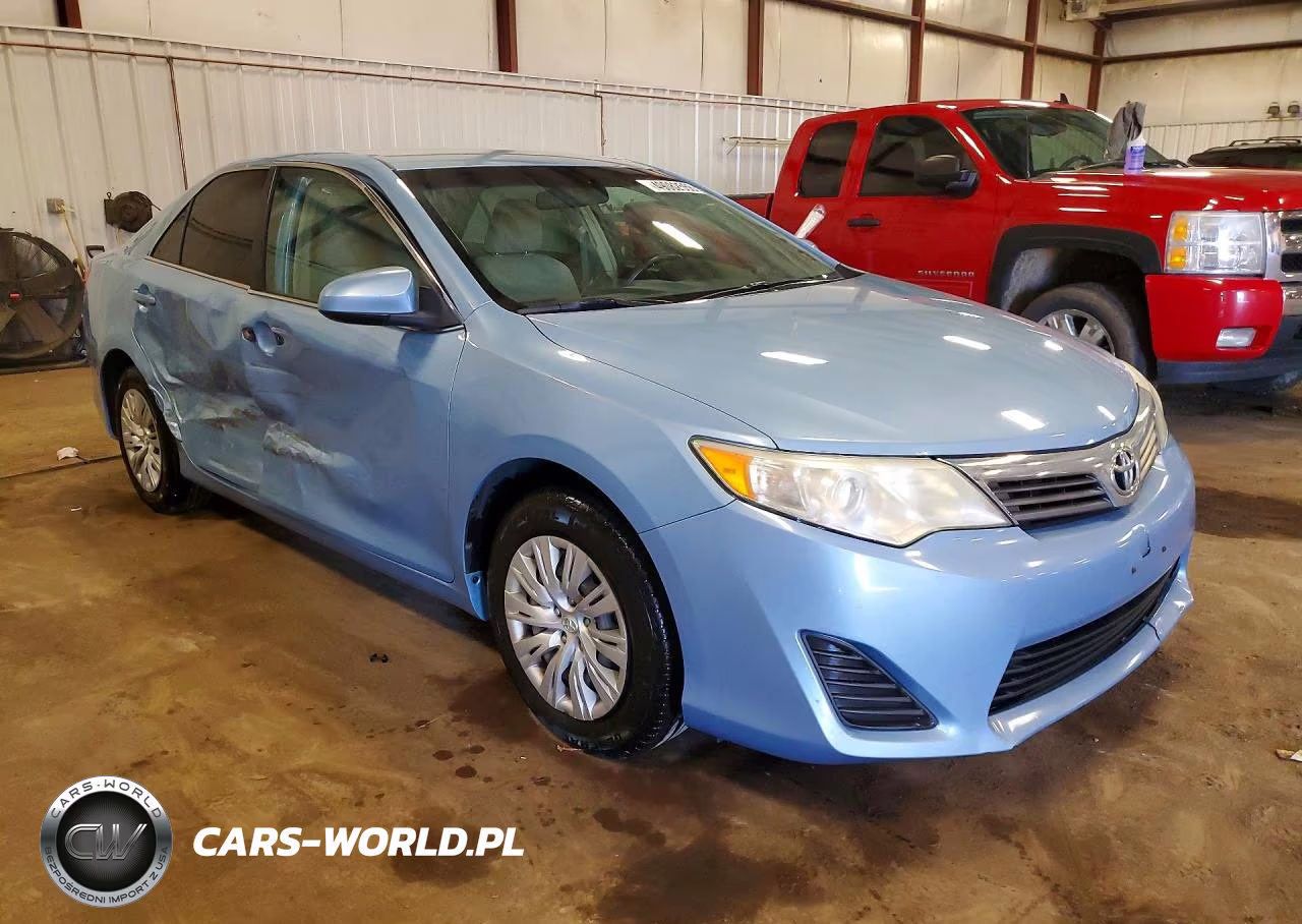 2012 Toyota Camry L VIN:4T1BF1FKXCU520818 - 4