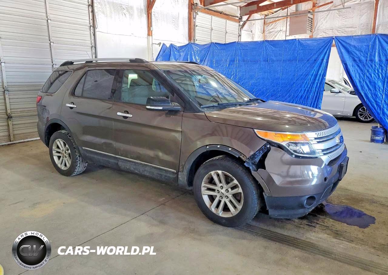 2015 Ford Explorer Xlt VIN:1FM5K8D85FGC60761 - 4