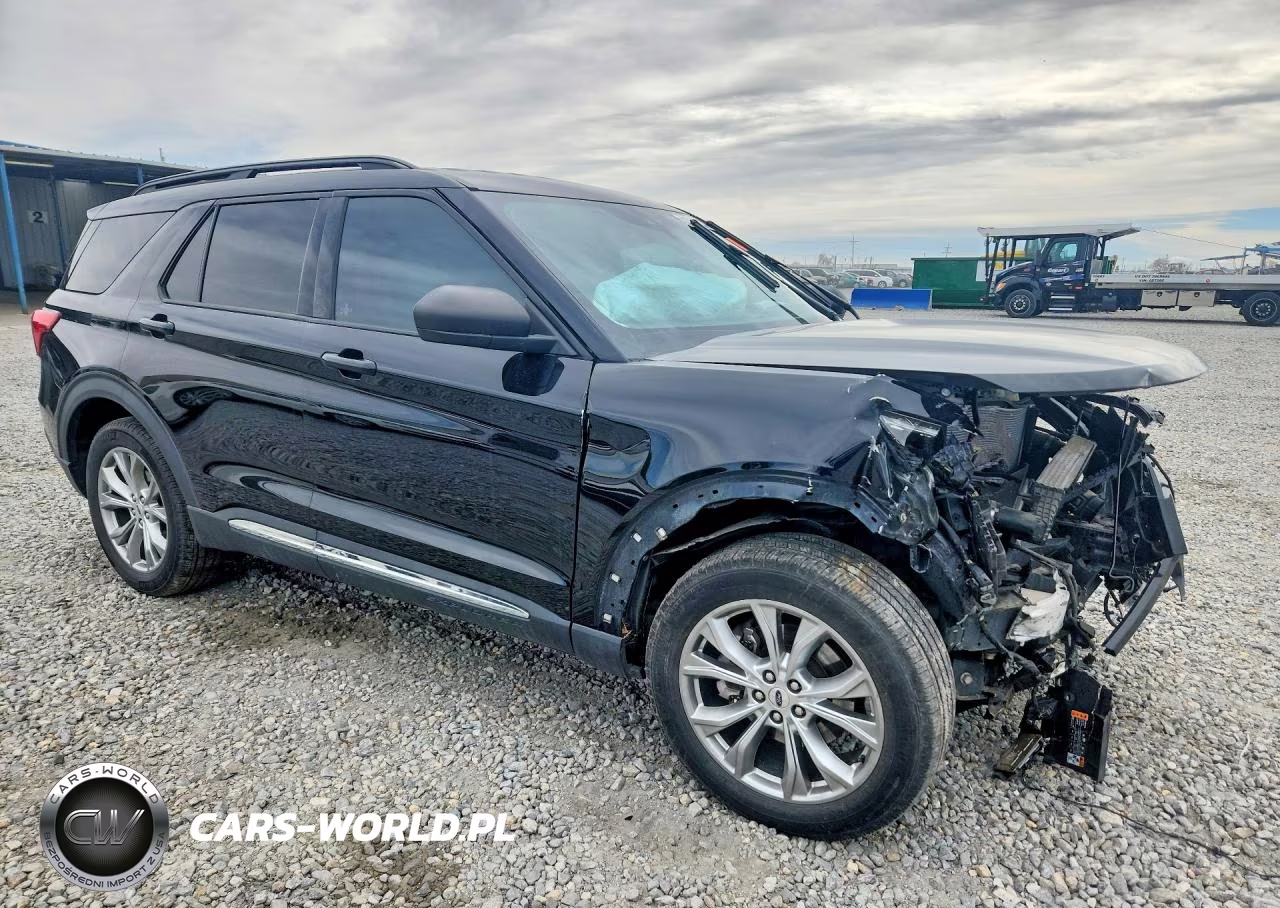2021 Ford Explorer Xlt VIN:1FMSK8DH7MGA14231 - 4