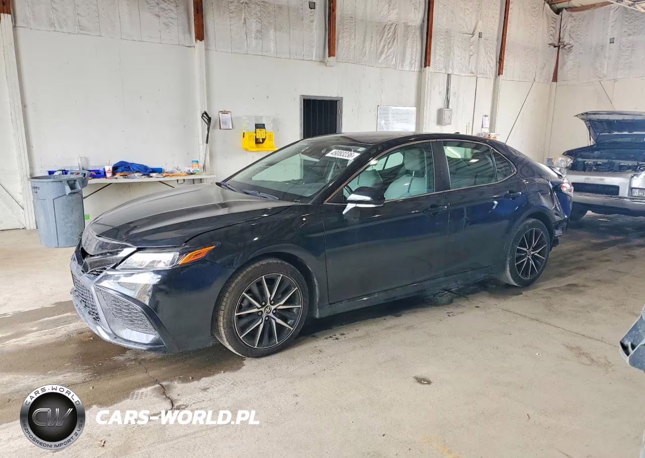 2021 Toyota Camry Se