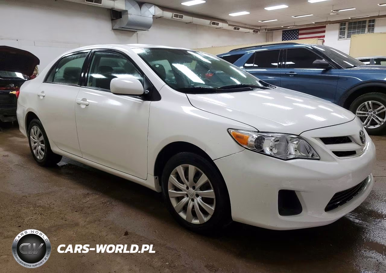 2012 Toyota Corolla Le VIN:2T1BU4EE7CC843325 - 4