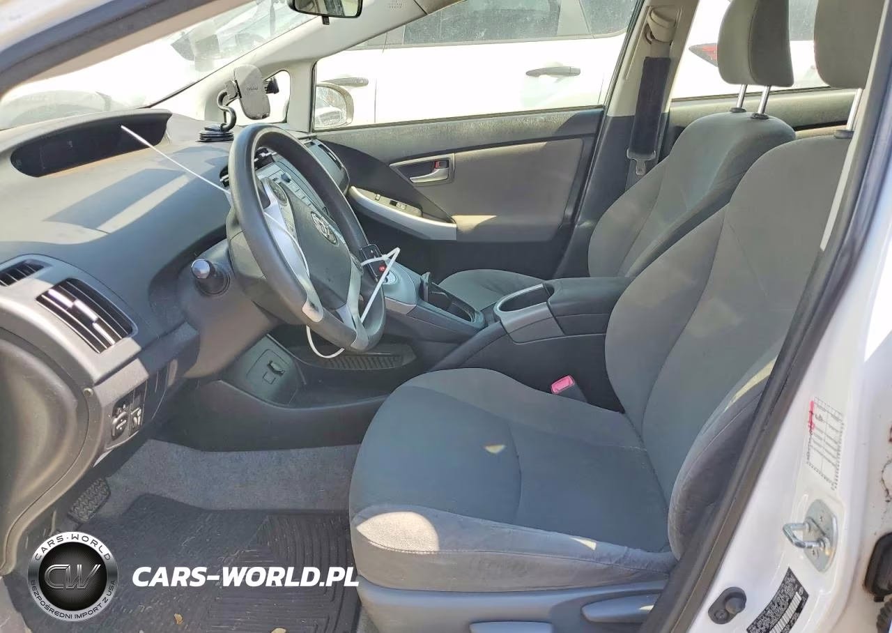 2012 Toyota Prius Two VIN:JTDKN3DU2C5398229 - 7
