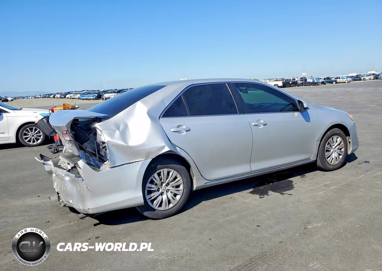 2012 Toyota Camry Le VIN:4T1BF1FK2CU058836 - 3