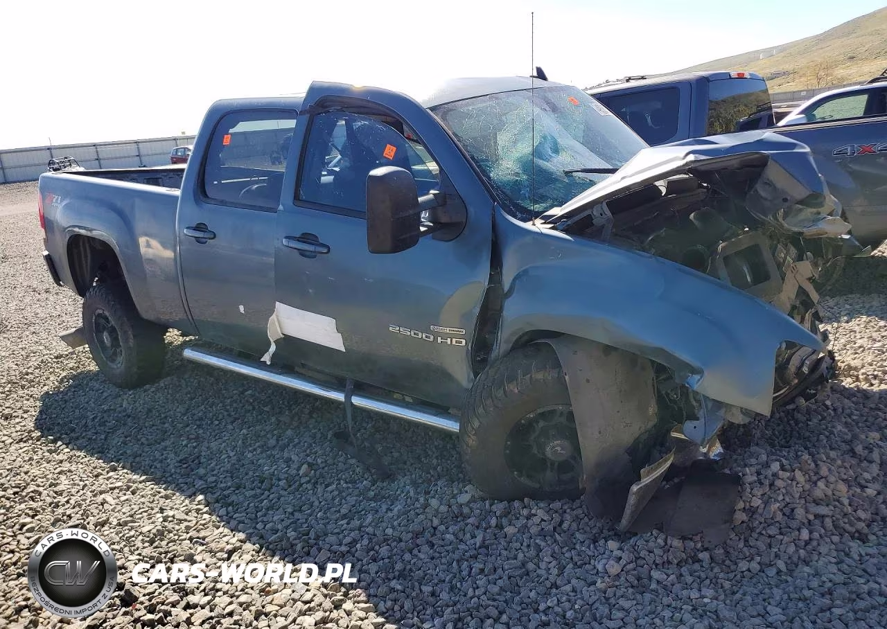 2007 GMC Sierra K2500 Heavy Duty VIN:1GTHK23677F509664 - 4