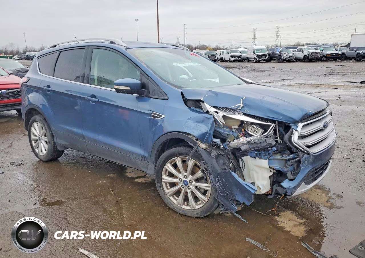 2018 Ford Escape Titanium VIN:1FMCU0J91JUA21038 - 4