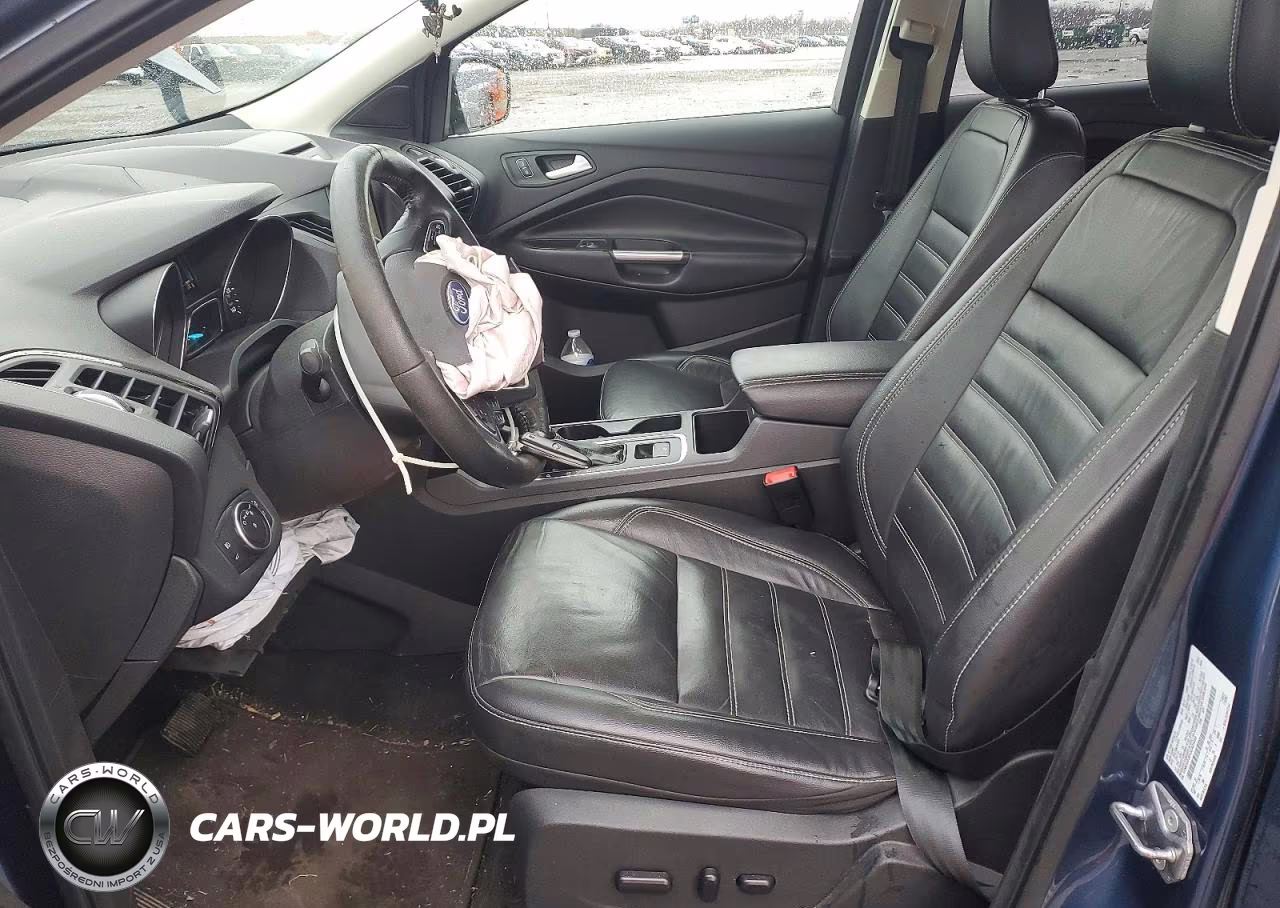 2018 Ford Escape Titanium VIN:1FMCU0J91JUA21038 - 7