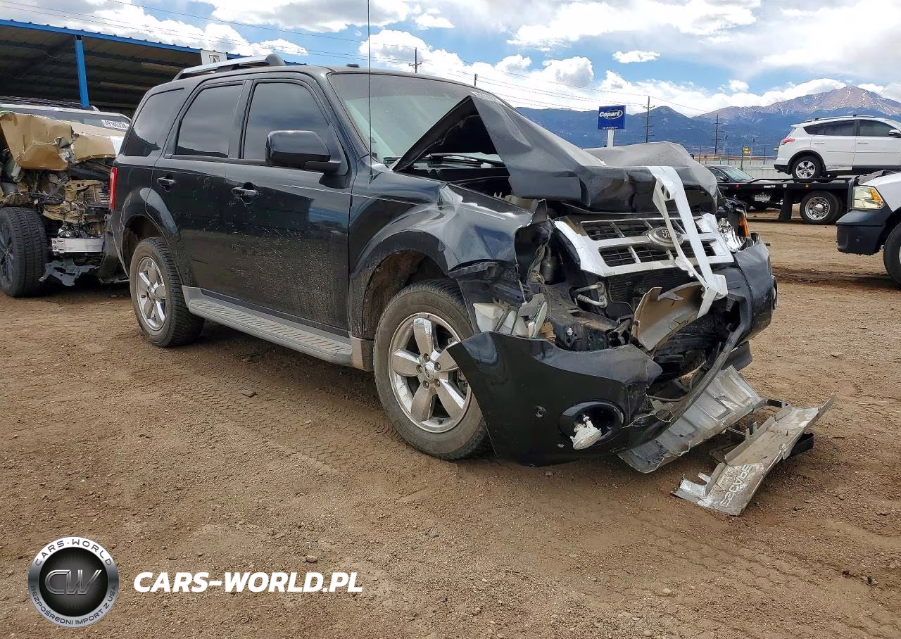 2010 Ford Escape Limited VIN:1FMCU9E76AKB91503 - 4