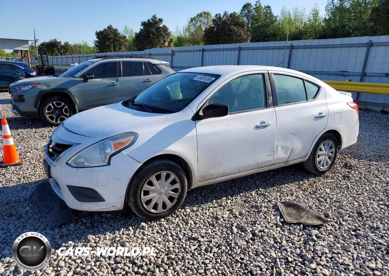2017 Nissan Versa 1.6 Sv