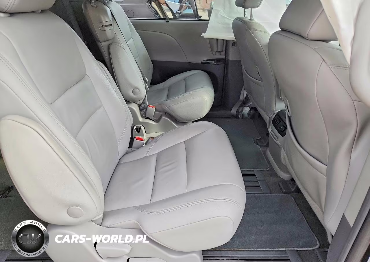 2018 Toyota Sienna Xle Premium 8-Passenger VIN:5TDYZ3DC0JS963218 - 11
