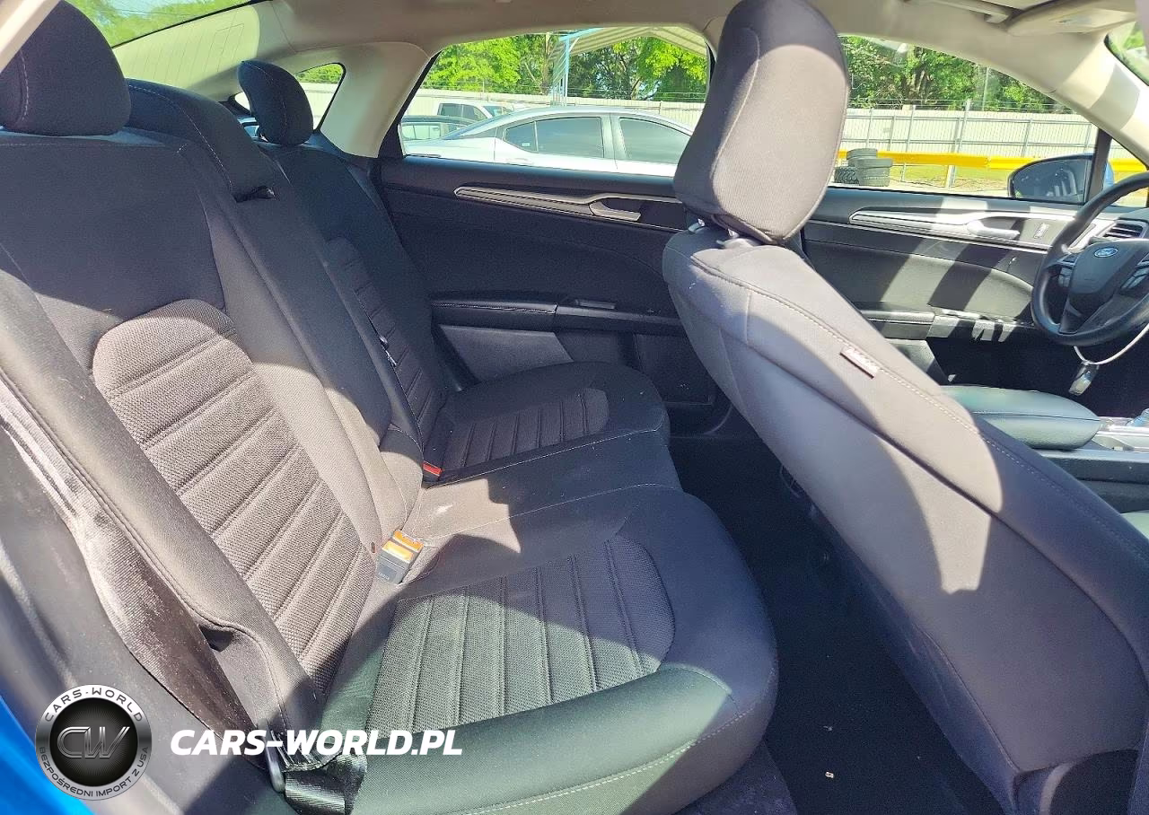 2020 Ford Fusion Se VIN:3FA6P0T99LR255174 - 10