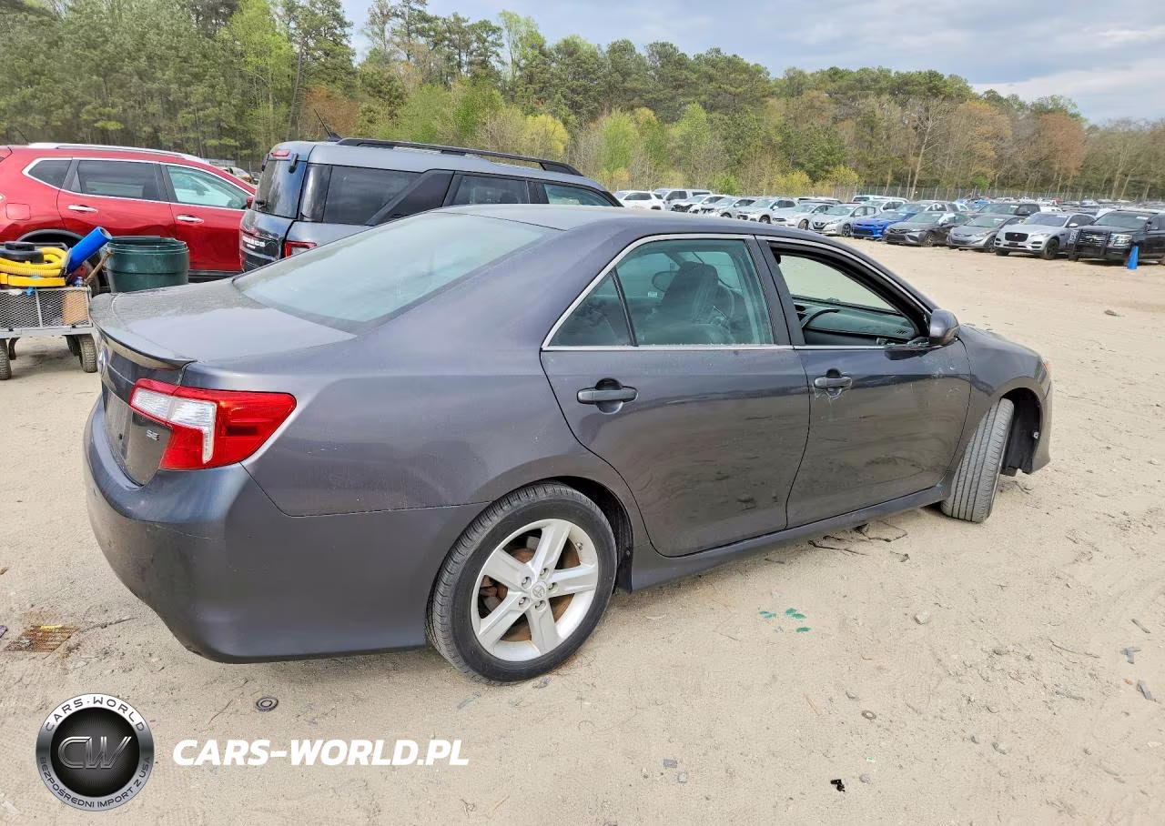 2013 Toyota Camry Se VIN:4T1BF1FK3DU651610 - 3