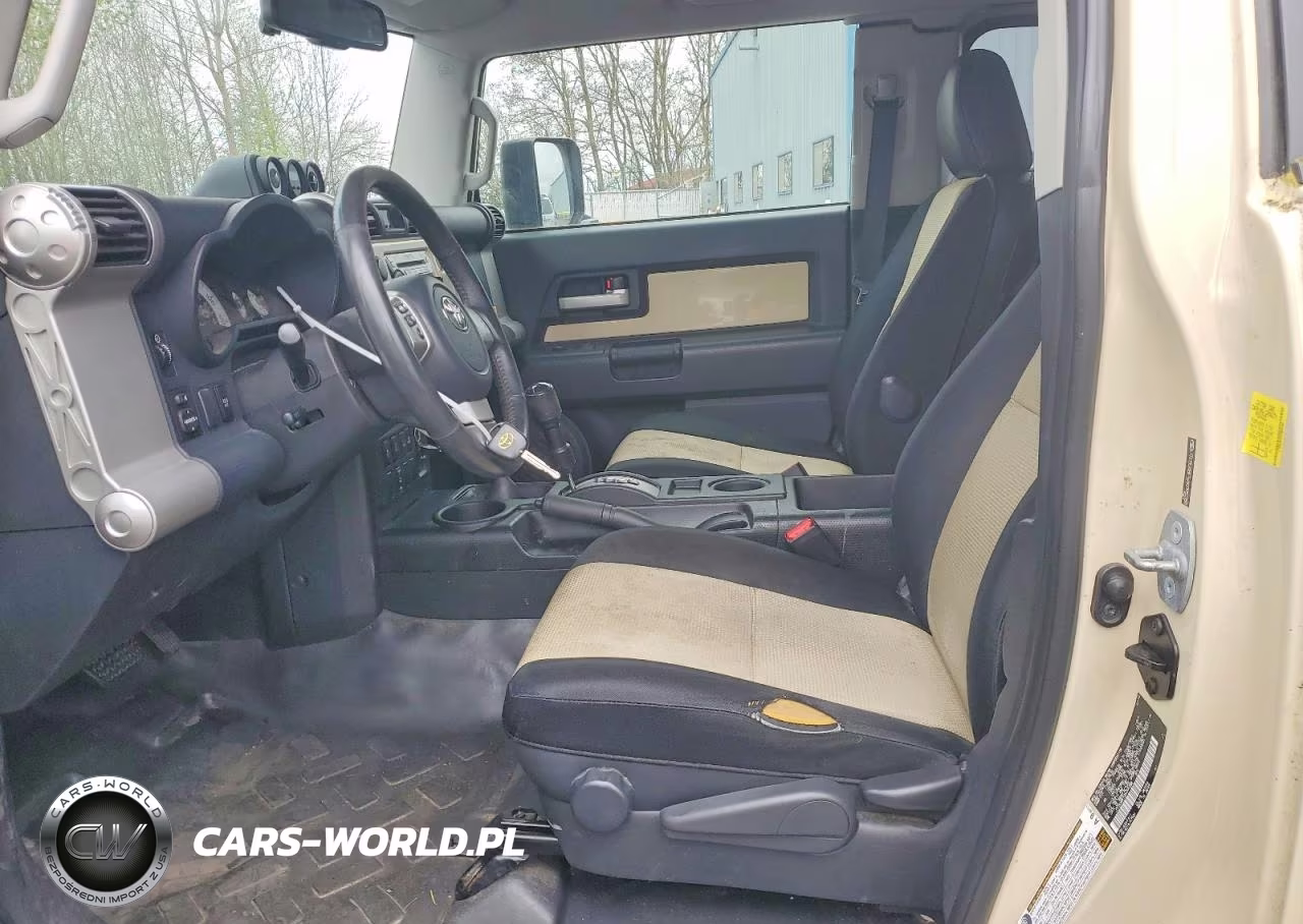 2010 Toyota Fj Cruiser Base VIN:JTEBU4BF5AK095288 - 7