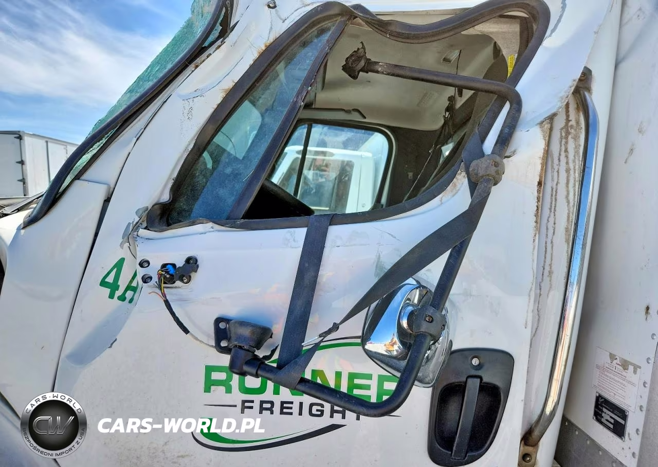 2025 Freightliner Business Class M2 Box Truck VIN:3ALACWFC3SDWE6692 - 7