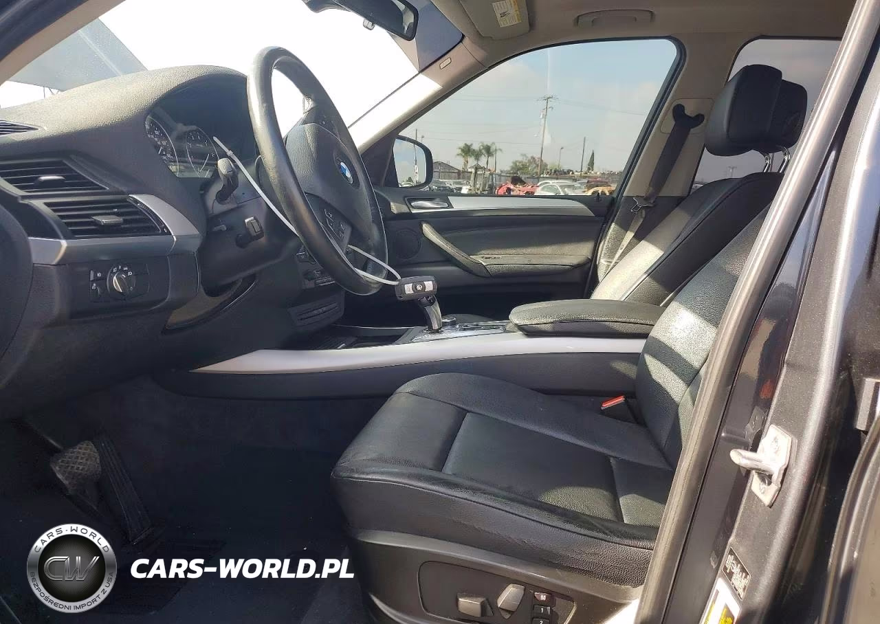 2013 BMW X5 xDrive35I VIN:5UXZV4C53D0B13469 - 7