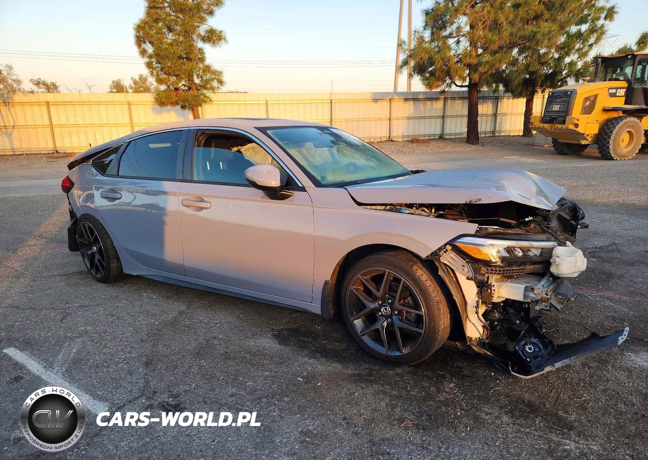 2022 Honda Civic Sport Touring VIN:19XFL1H88NE007469 - 4