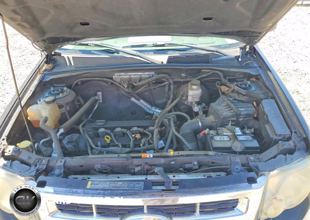 2010 Ford Escape Xlt VIN:1FMCU0D70AKB01629 - 12