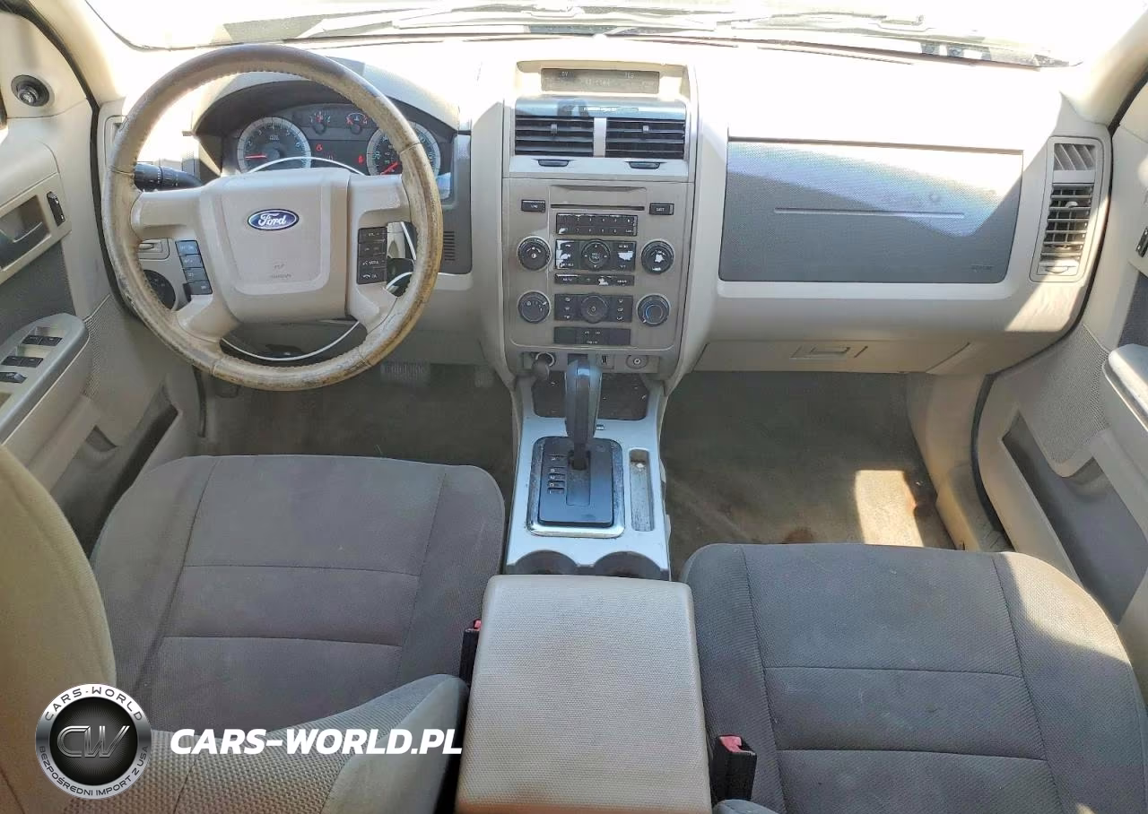 2010 Ford Escape Xlt VIN:1FMCU0D70AKB01629 - 8