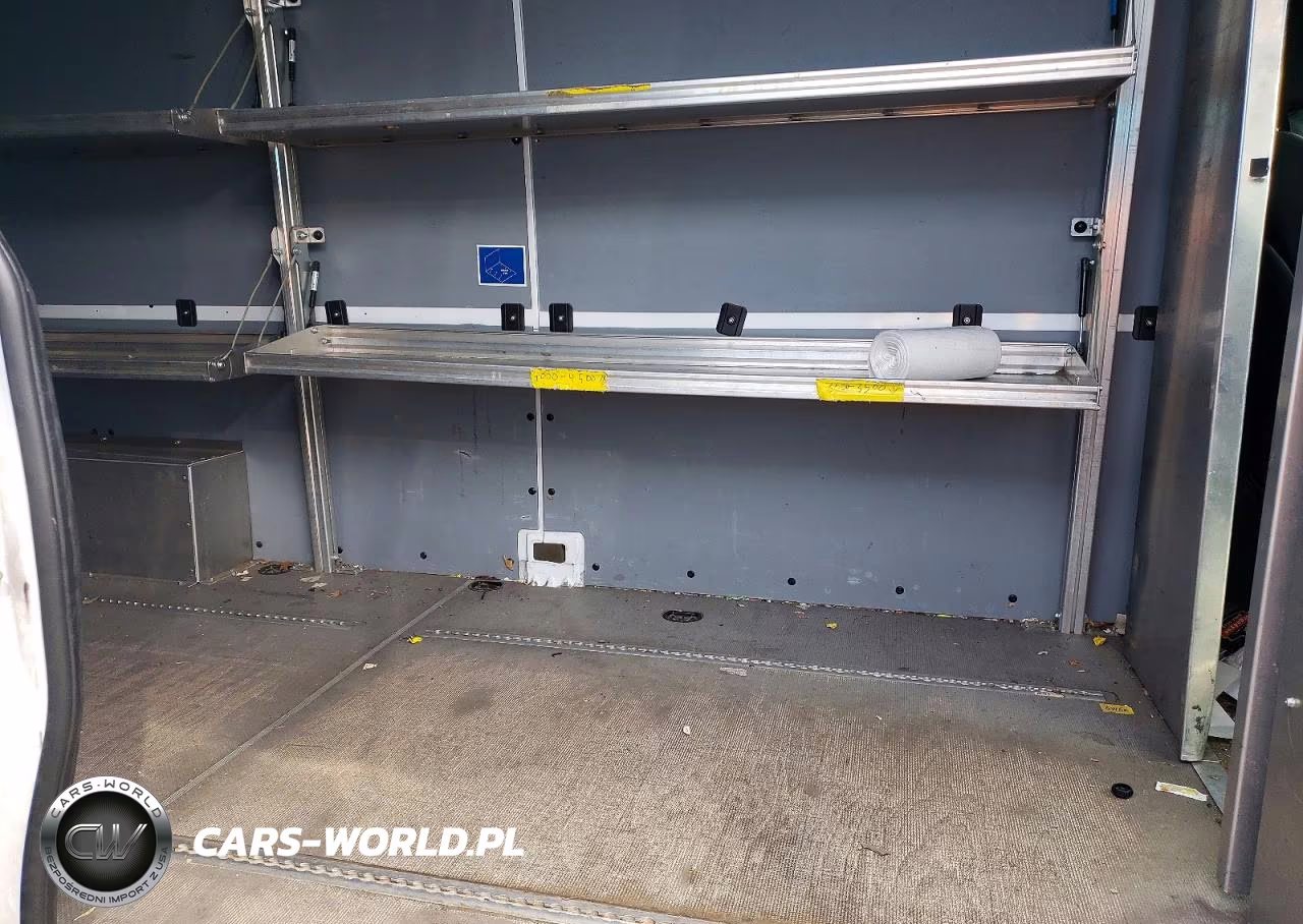 2019 Mercedes-Benz Sprinter VIN:WD4PF1CD9KT007389 - 11