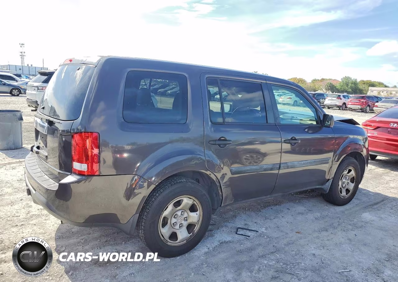 2013 Honda Pilot Lx VIN:5FNYF3H28DB015880 - 3