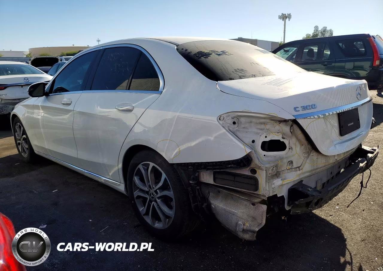 2017 Mercedes-Benz C 300 VIN:55SWF4JB2HU225323 - 2