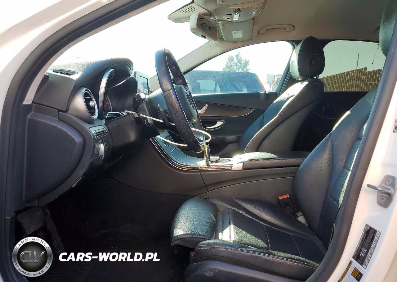 2017 Mercedes-Benz C 300 VIN:55SWF4JB2HU225323 - 7