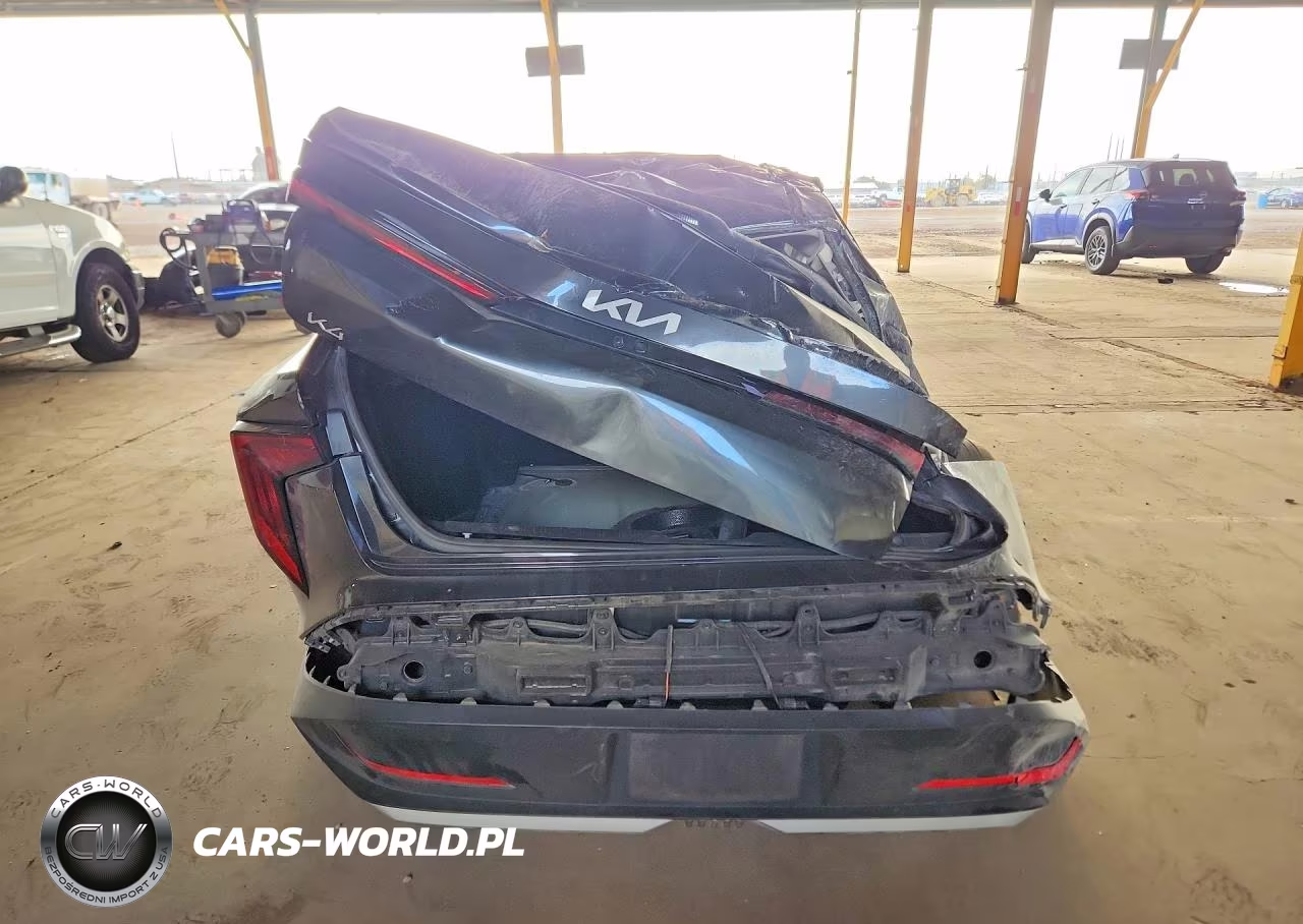 2025 Kia K4 Lxs VIN:3KPFT4DE7SE064870 - 6