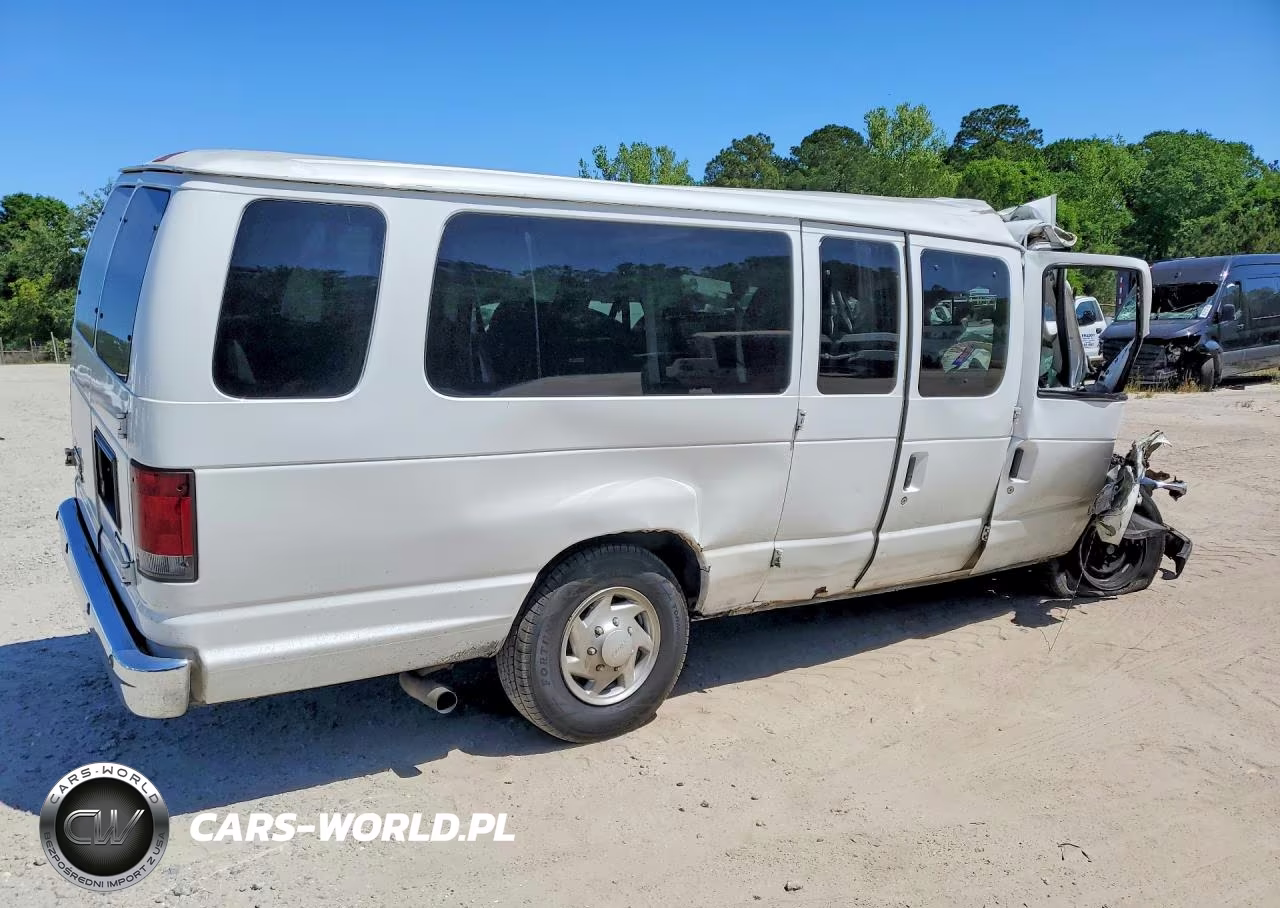 2012 Ford Econoline E350 Super Duty Wagon VIN:1FBSS3BL4CDA88905 - 3