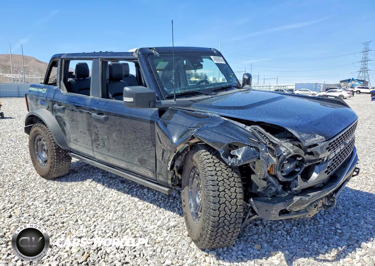 2021 Ford Bronco Base VIN:1FMEE5DH8MLB03770 - 4