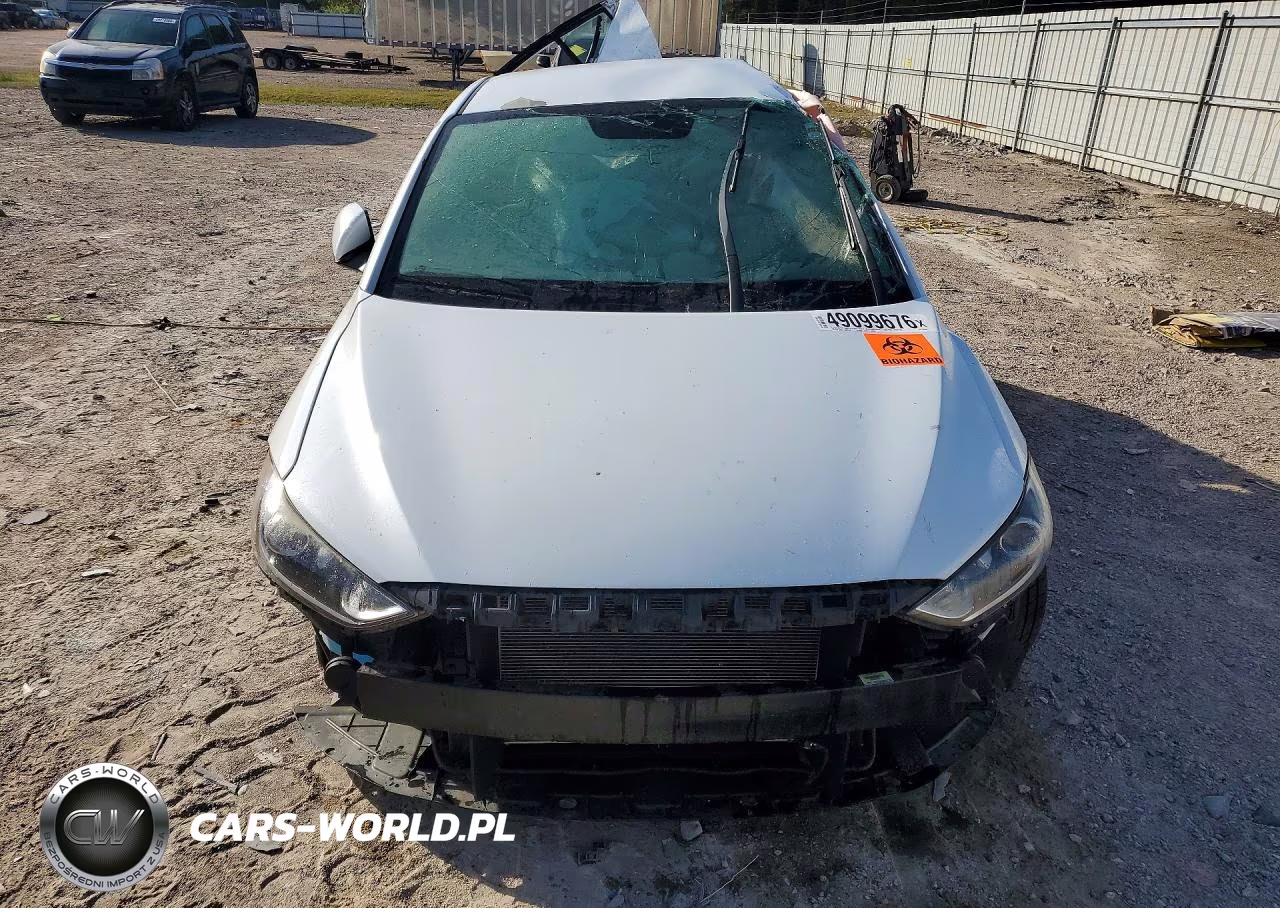 2018 Hyundai Elantra Sel VIN:5NPD84LF6JH393637 - 5