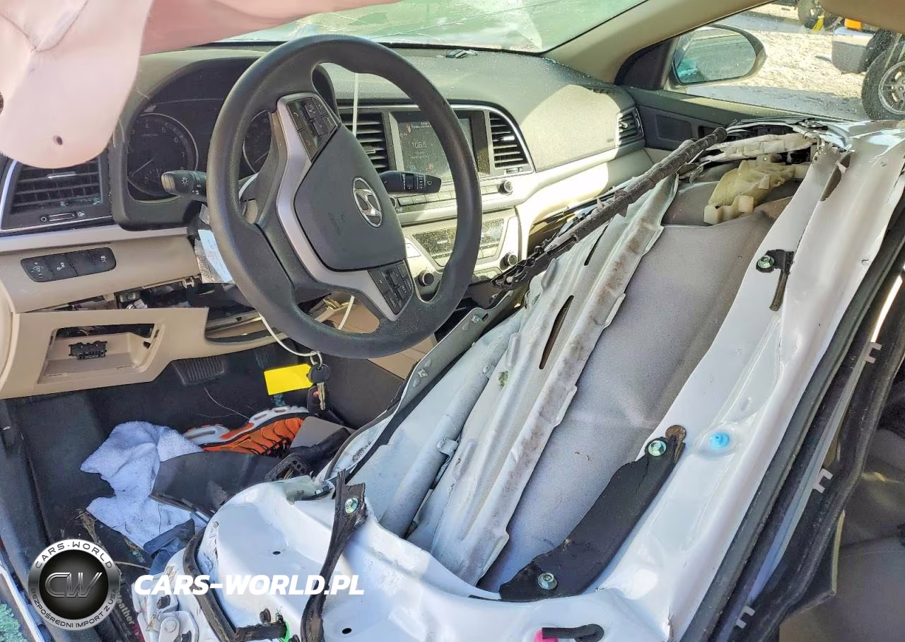 2018 Hyundai Elantra Sel VIN:5NPD84LF6JH393637 - 8