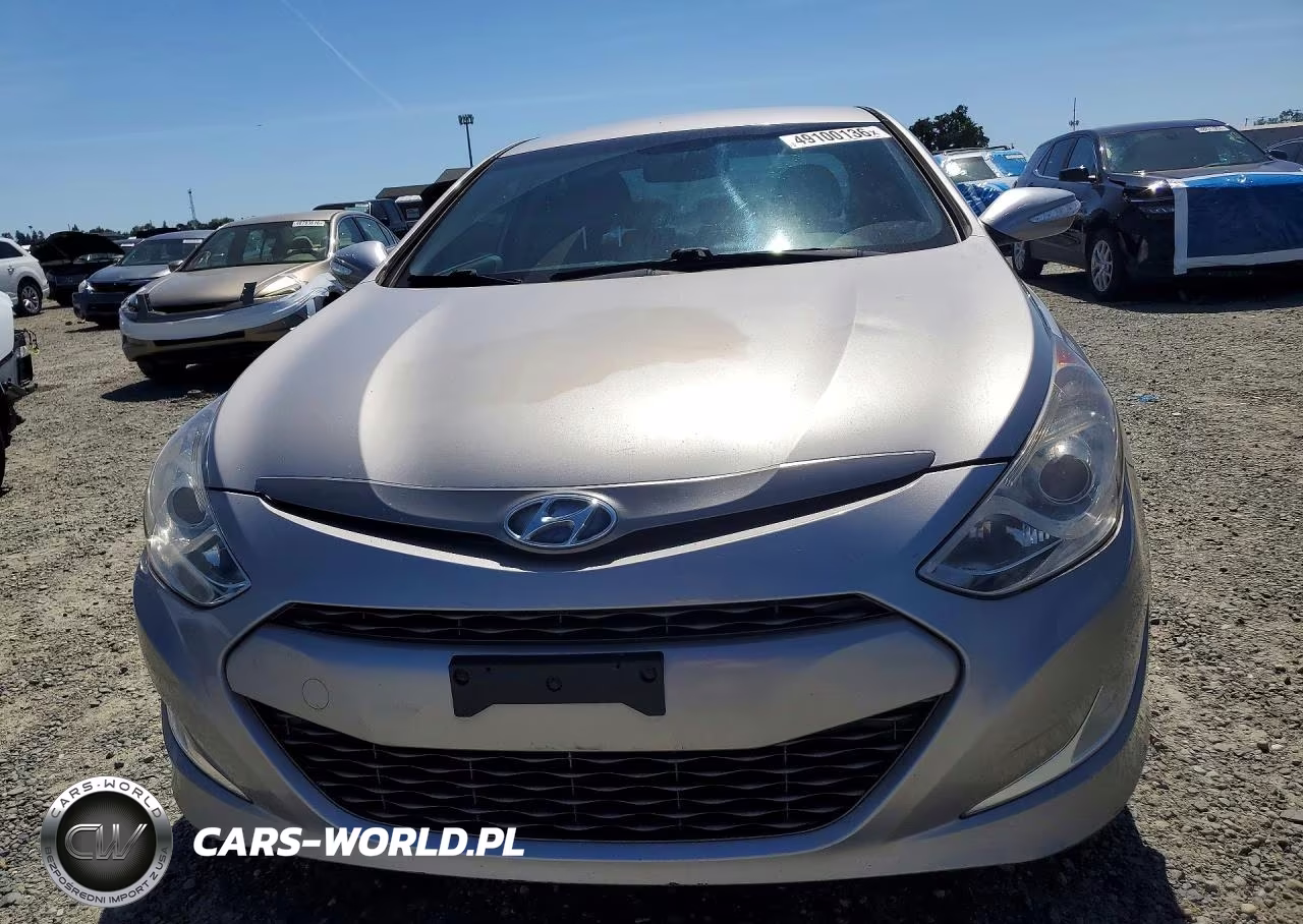 2012 Hyundai Sonata Hybrid Base VIN:KMHEC4A45CA056600 - 5