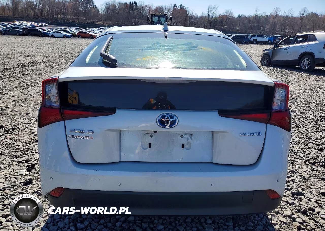 2022 Toyota Prius Le VIN:JTDKAMFU1N3183003 - 6