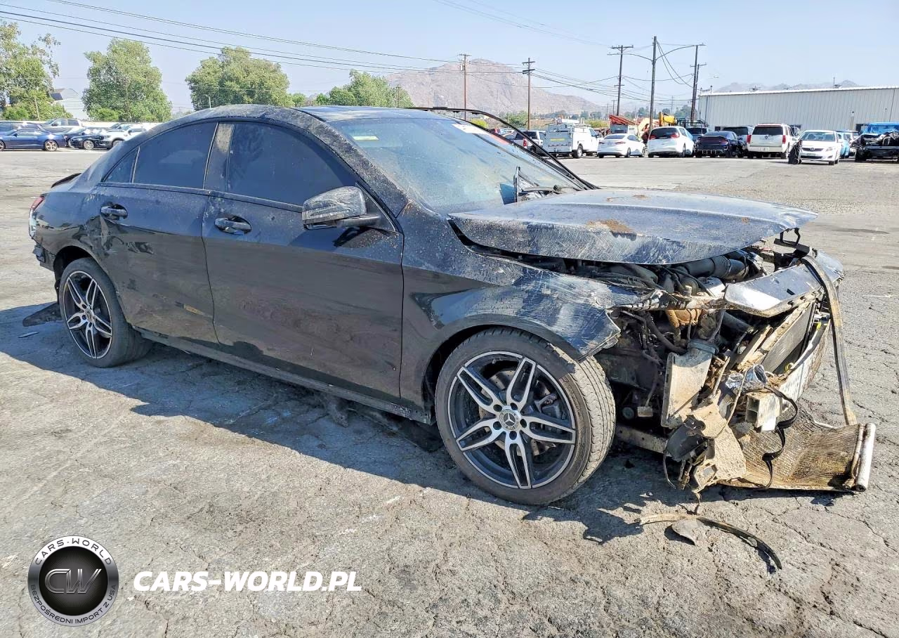 2018 Mercedes-Benz Cla 250 VIN:WDDSJ4EB2JN693171 - 4
