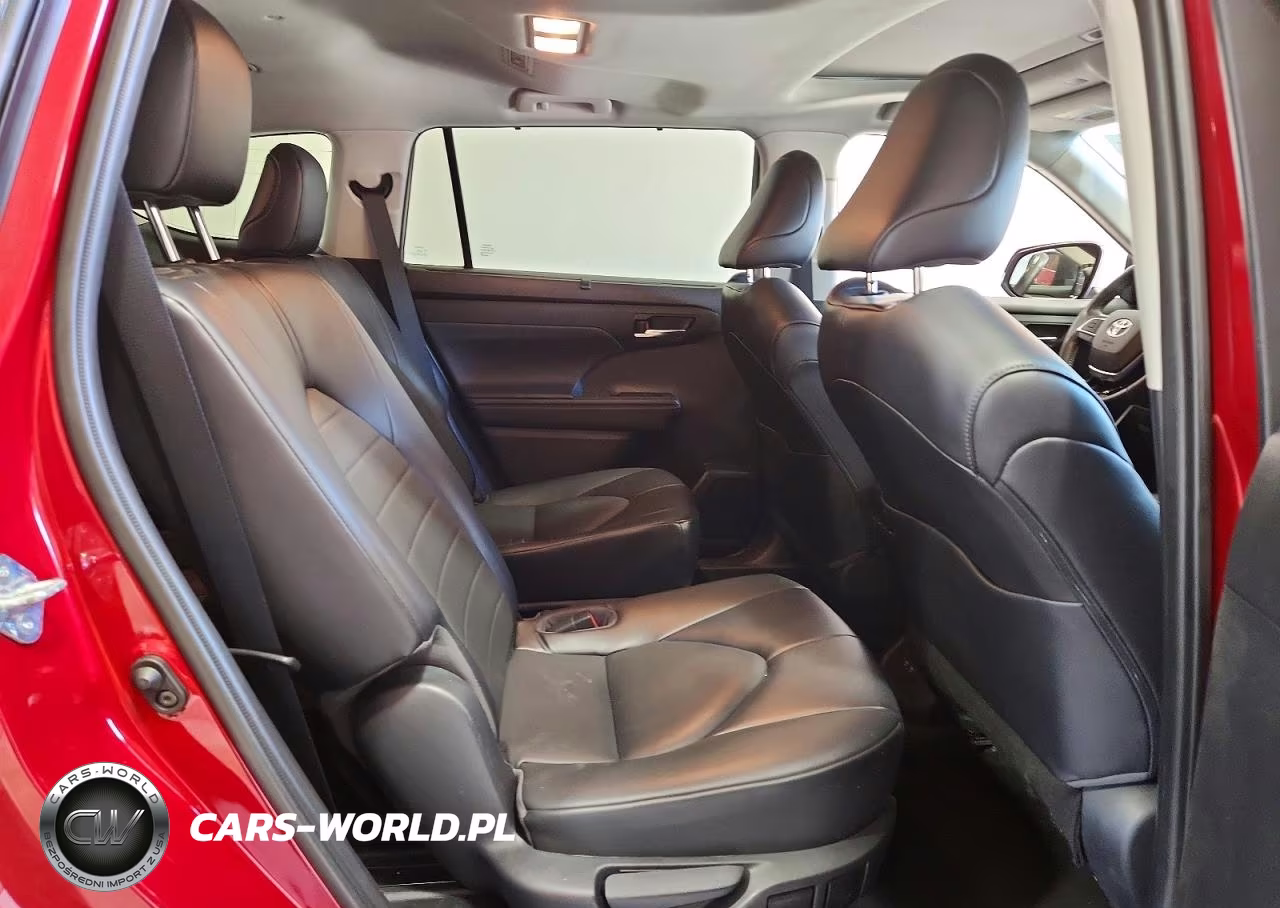 2021 Toyota Highlander Xle VIN:5TDHZRBH4MS157162 - 11