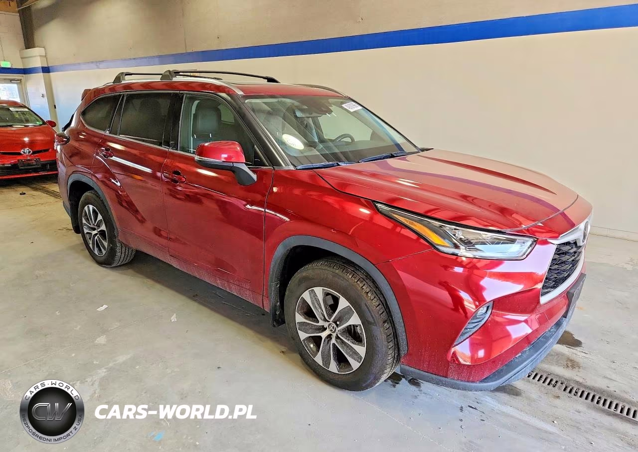 2021 Toyota Highlander Xle VIN:5TDHZRBH4MS157162 - 4