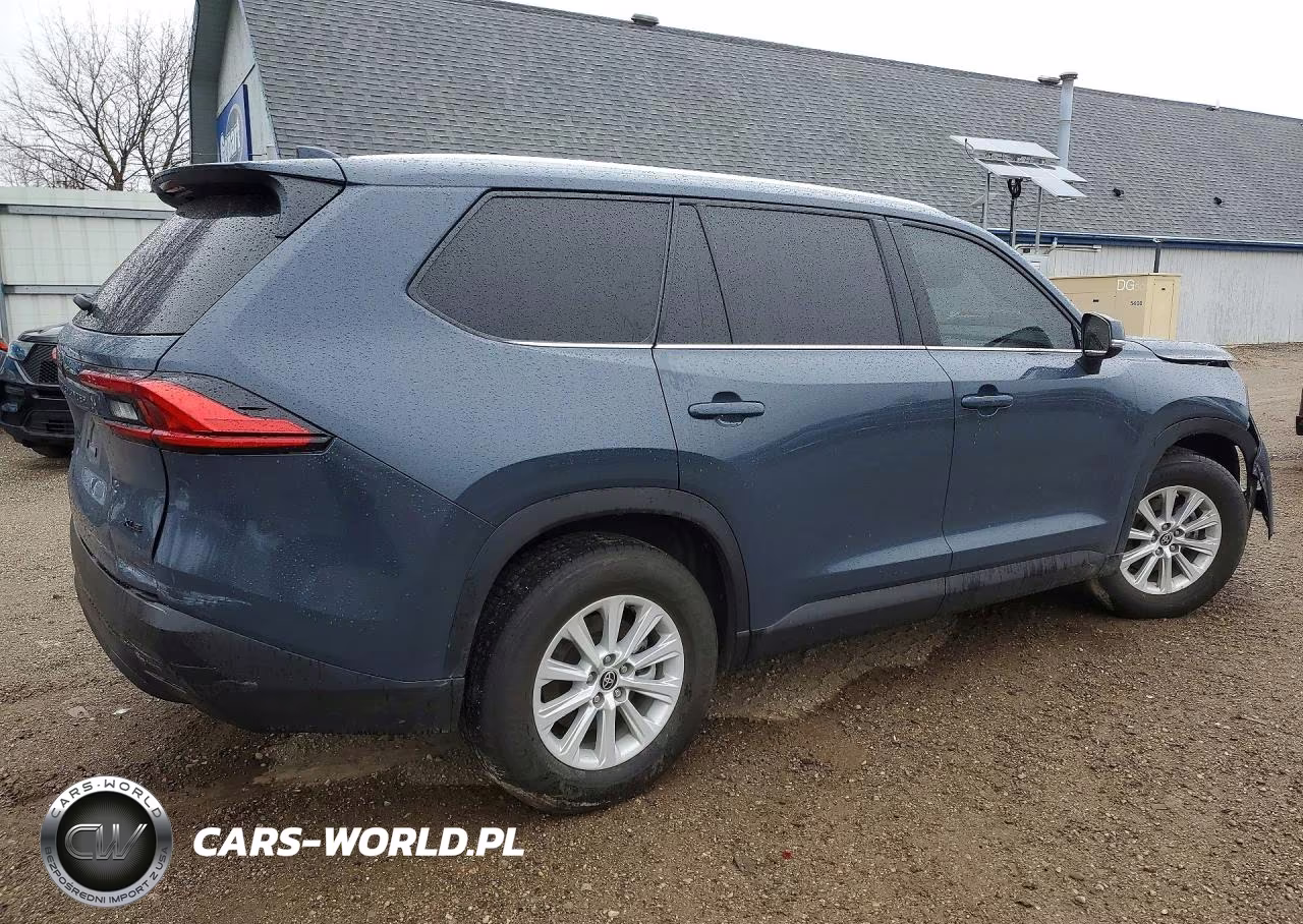 2024 Toyota Grand Highlander Xle VIN:5TDAAAB53RS039983 - 3