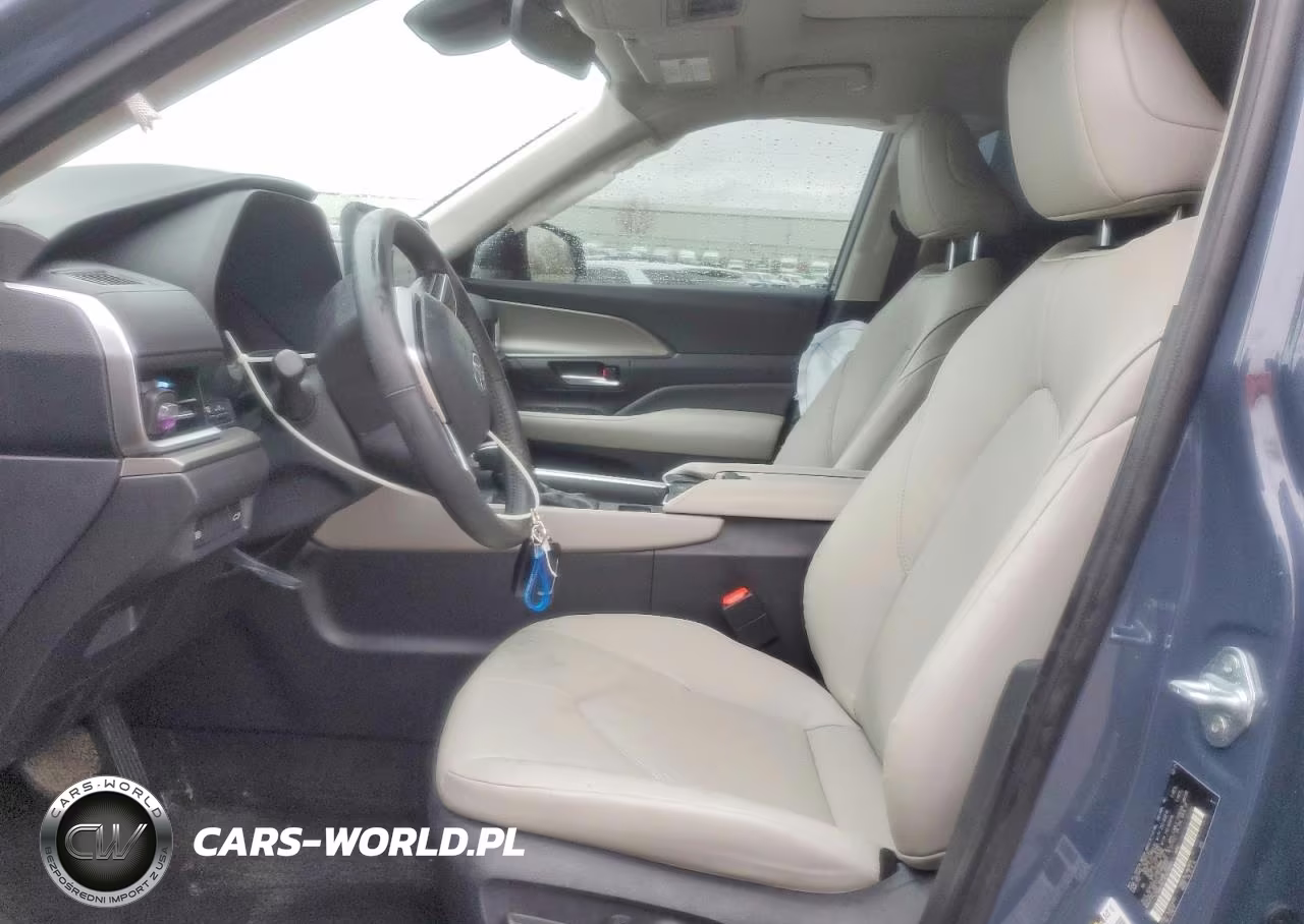 2024 Toyota Grand Highlander Xle VIN:5TDAAAB53RS039983 - 7