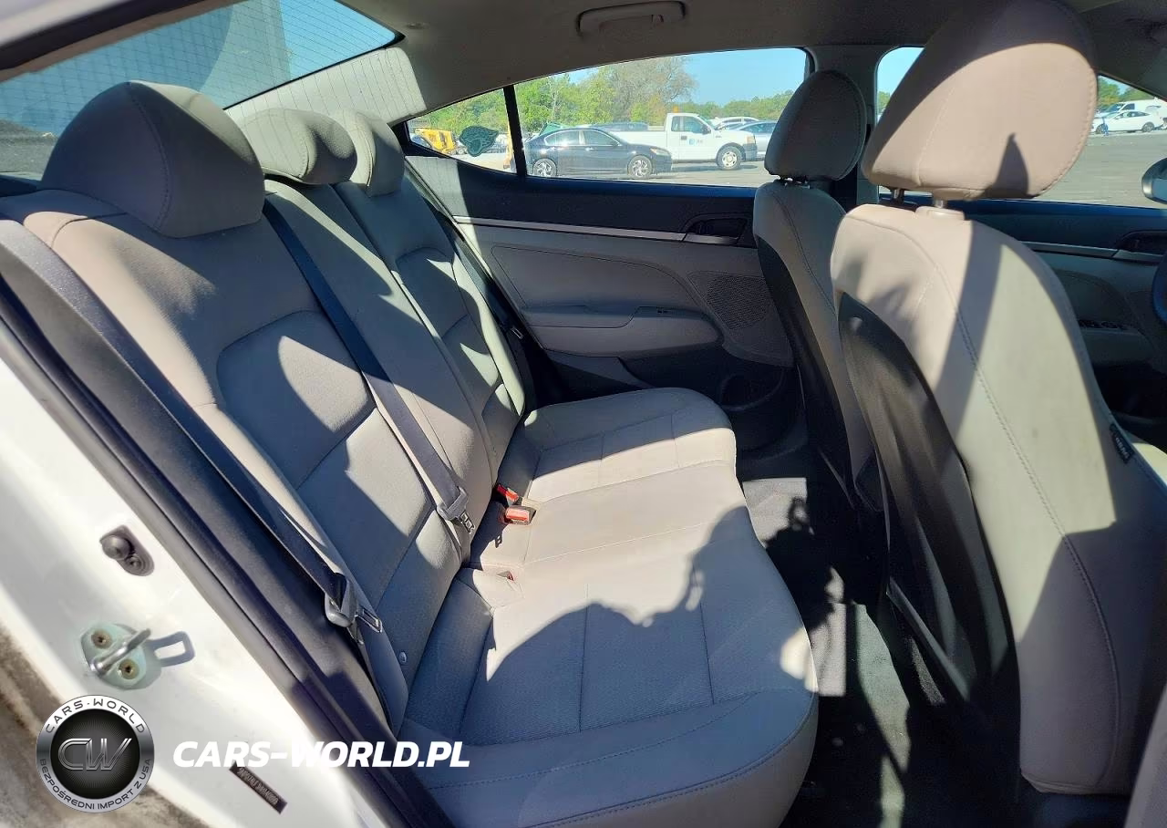 2017 Hyundai Elantra Se VIN:5NPD74LF3HH140899 - 10