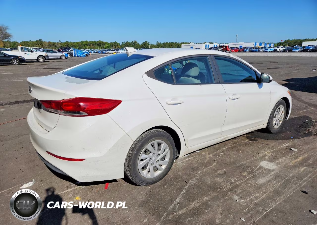 2017 Hyundai Elantra Se VIN:5NPD74LF3HH140899 - 3
