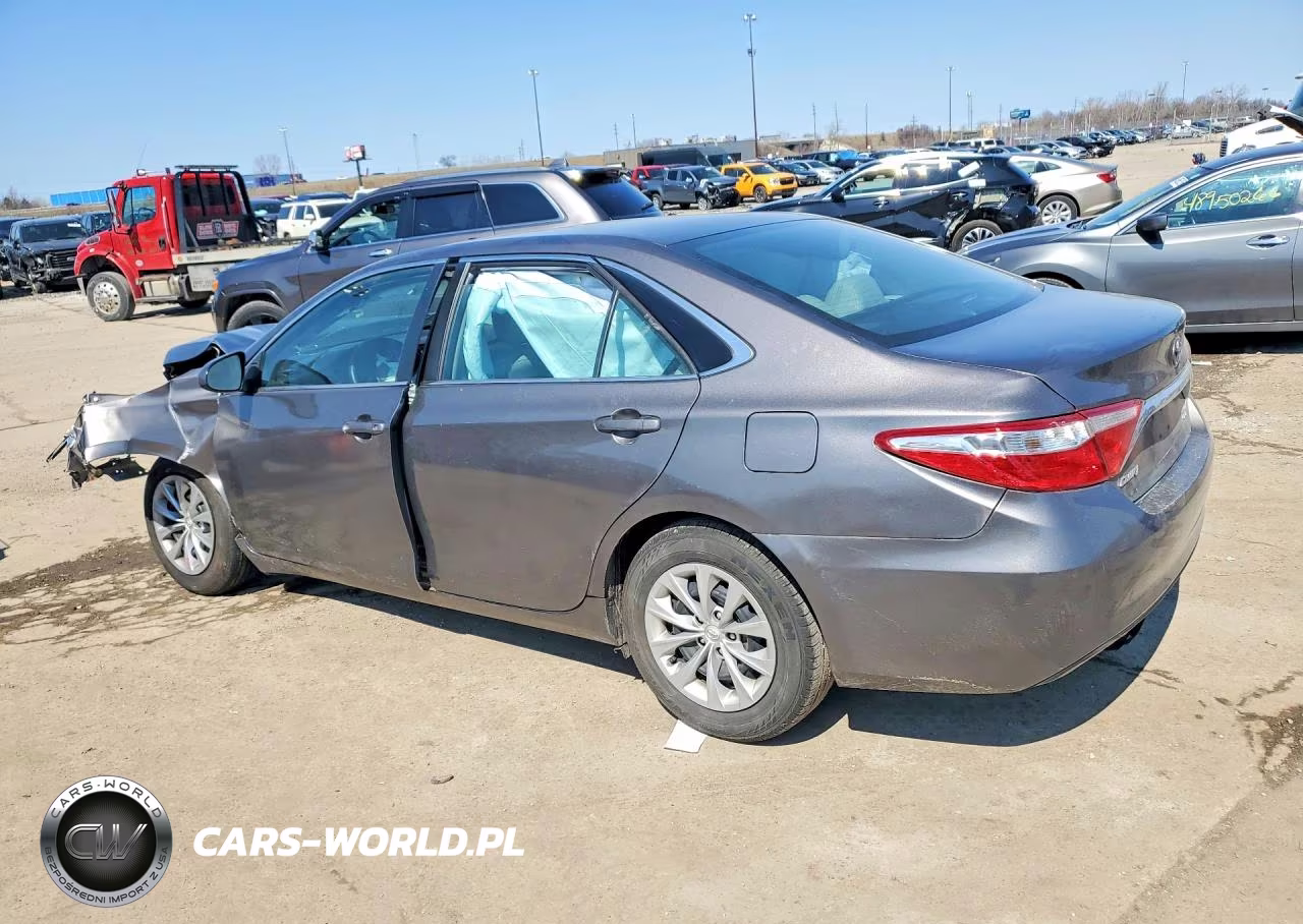 2016 Toyota Camry Le VIN:4T4BF1FK6GR540074 - 2