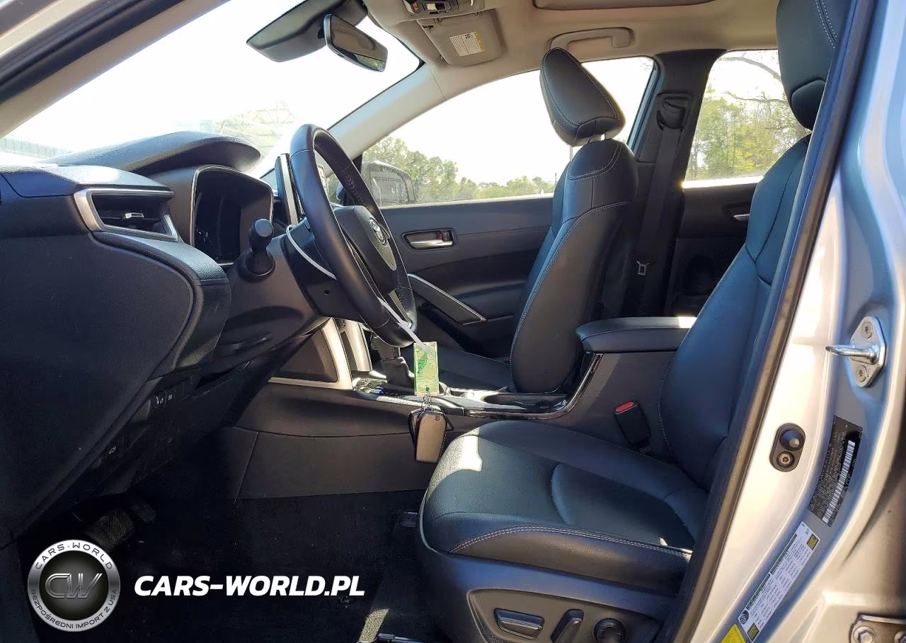 2022 Toyota Corolla Cross Xle VIN:7MUDAAAGXNV033825 - 7