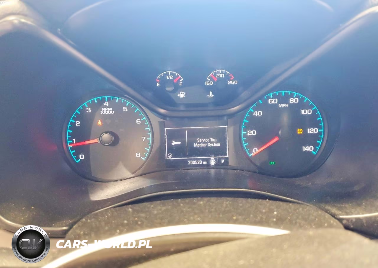 2018 Chevrolet Colorado VIN:1GCHSBEA9J1328846 - 9