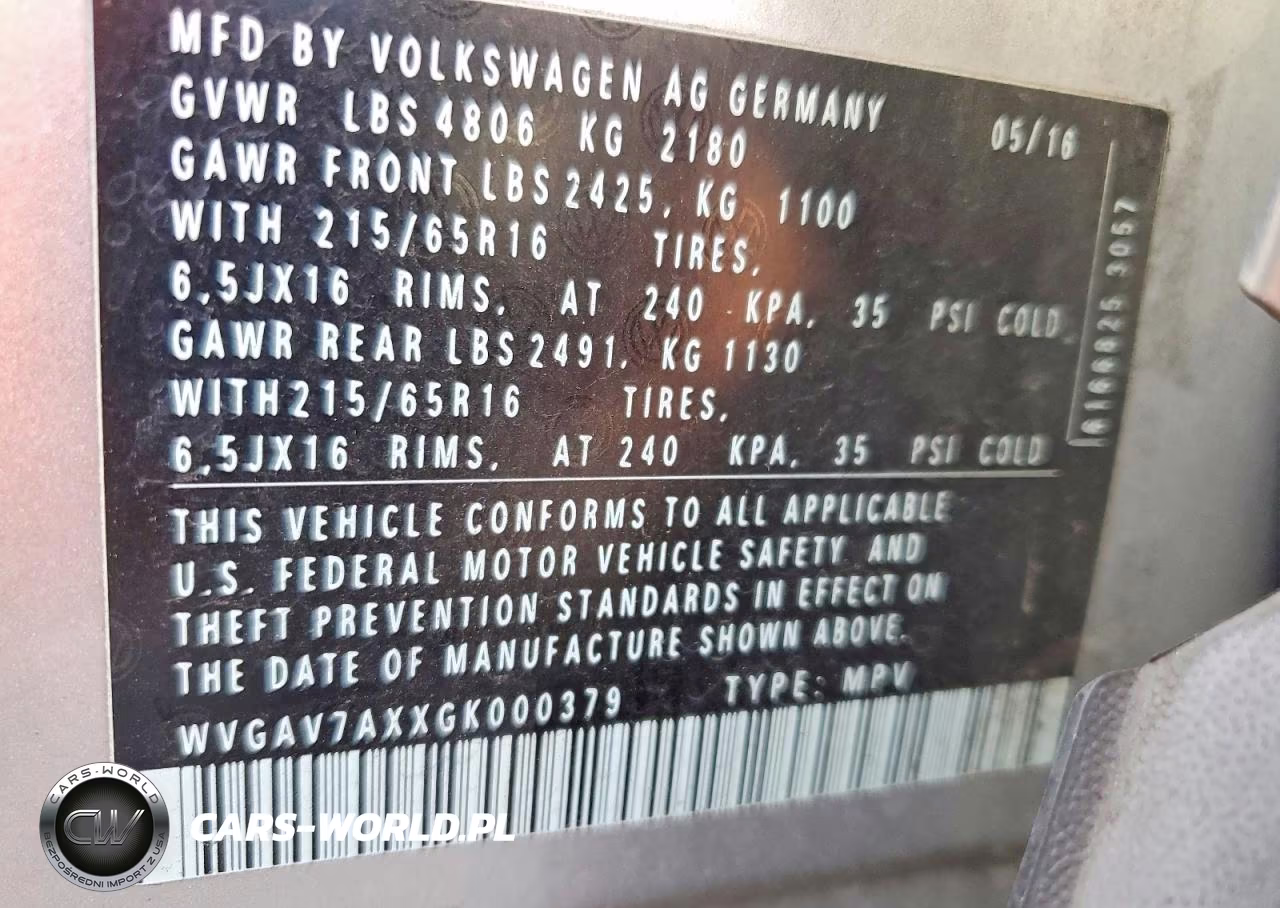 2016 Volkswagen Tiguan S VIN:WVGAV7AXXGK000379 - 13
