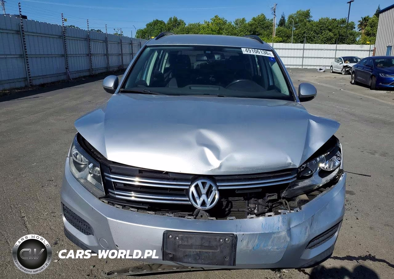 2016 Volkswagen Tiguan S VIN:WVGAV7AXXGK000379 - 5