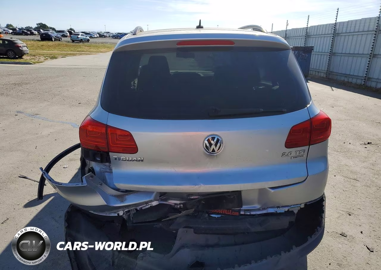 2016 Volkswagen Tiguan S VIN:WVGAV7AXXGK000379 - 6
